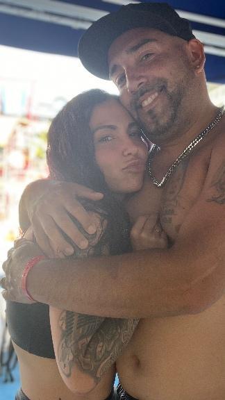 Tony Cums4u — fotos e vídeos +18