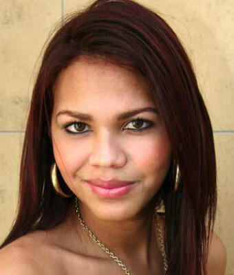 Beatriz Oliveira photo 5