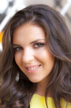 Alina Henessy photo 53