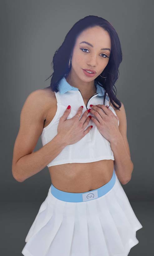 Alexis Tae photo 15