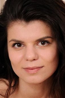 Davina V photo 3