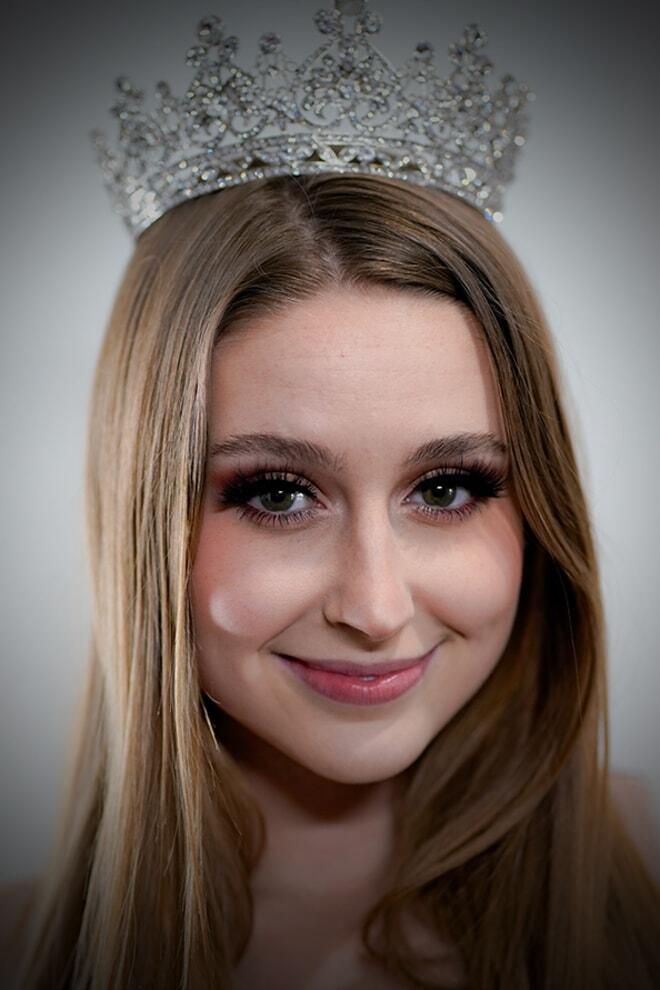 Laney Grey photo 42
