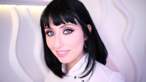 Daphne Dare photo 30