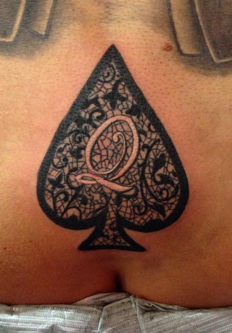 PiercedQueenOfSpades — fotos e vídeos +18