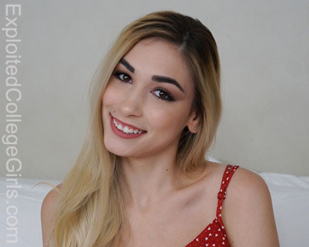 Delilah Day photo 23