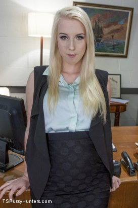 Darcie Belle photo 14