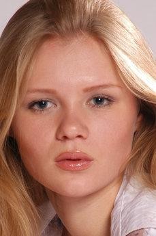 Danielle C photo 2