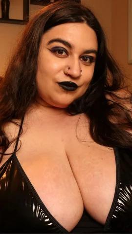 Goddess Grandiose — fotos e vídeos +18