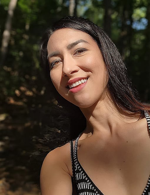 Isabel L