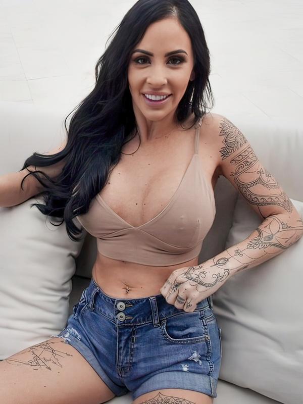 Danae Mari photo 16