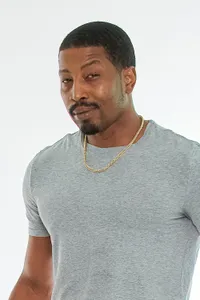 Isiah Maxwell photo 38
