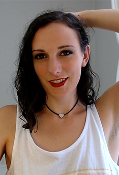 Clara Dee photo 4