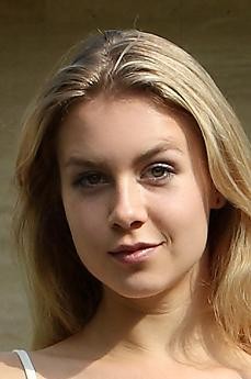 Alecia Fox photo 88