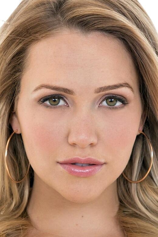 Mia Malkova photo 75