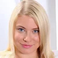 Irina Blue photo 2