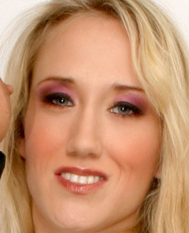 Alana Evans photo 23