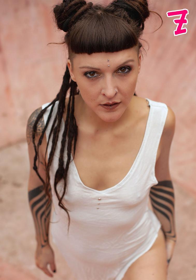 Wildwuxx photo 2