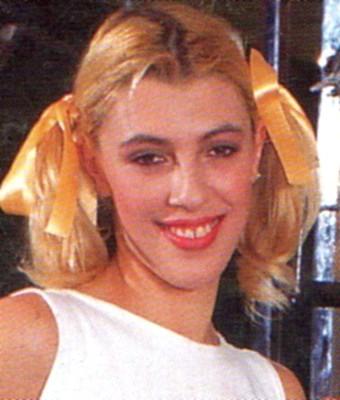 Kim Monroe photo 33
