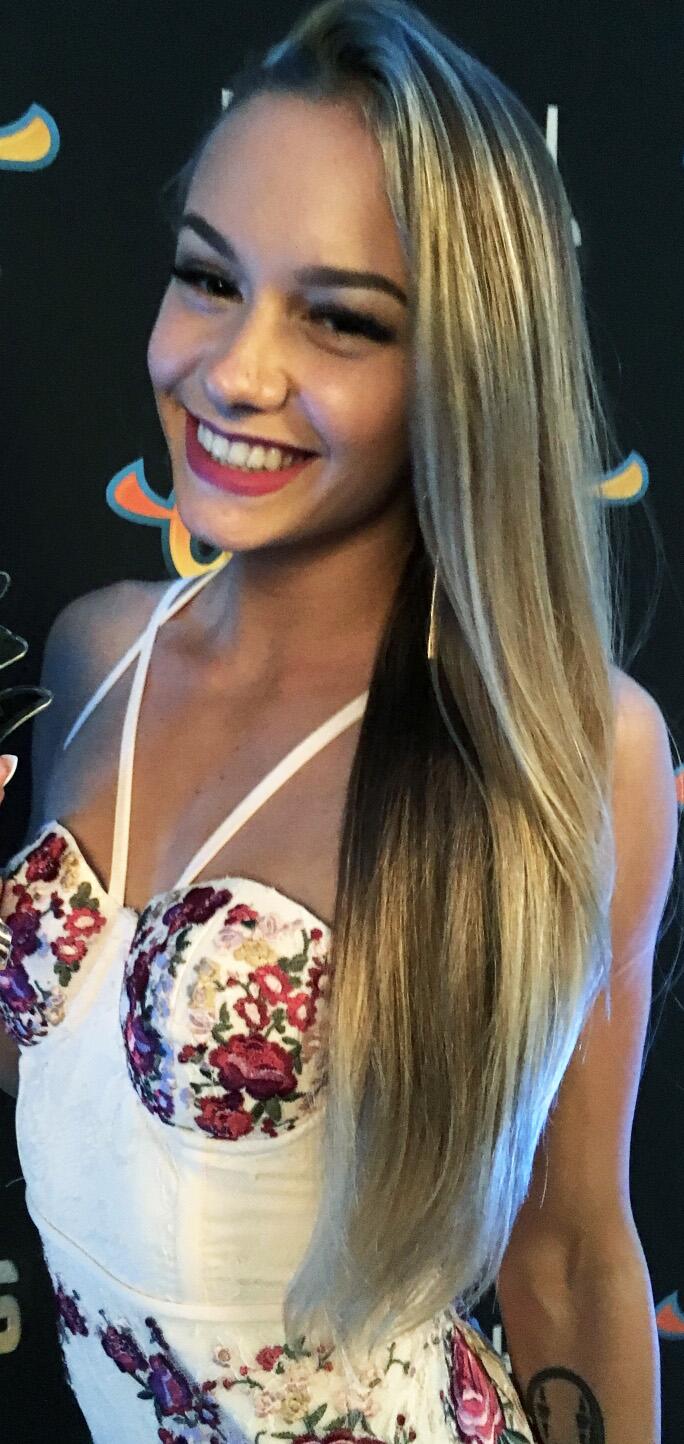 Naomi Swann photo 18