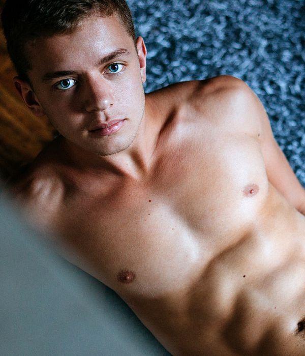Ian Levine photo 3