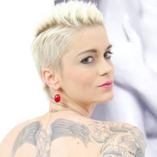 Mila Milan photo 17