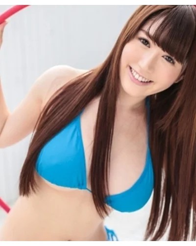 Hina Kinami photo 3