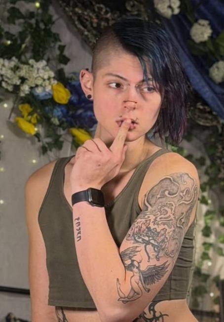 Bluejaede — fotos e vídeos +18