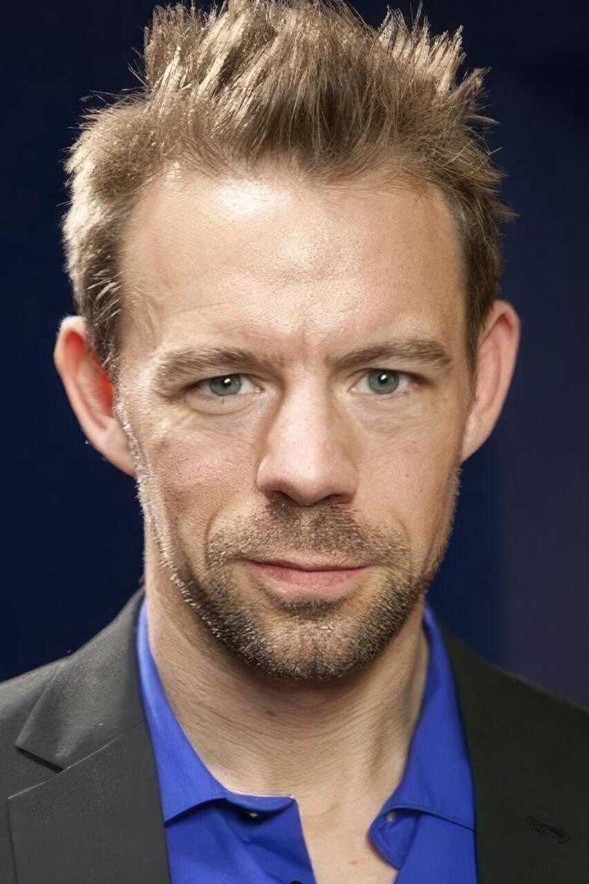 Erik Everhard photo 8
