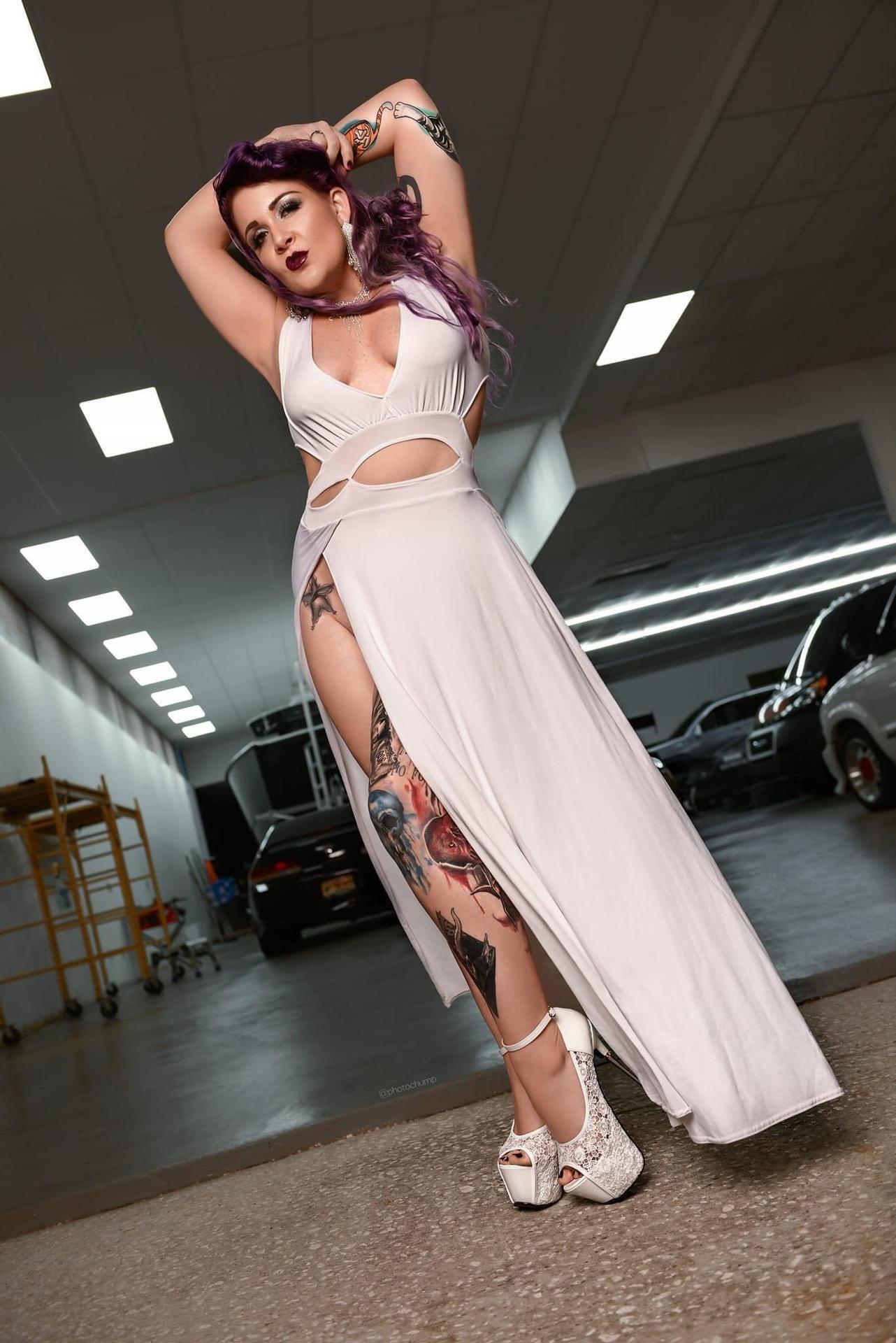 Whitney Morgan photo 2