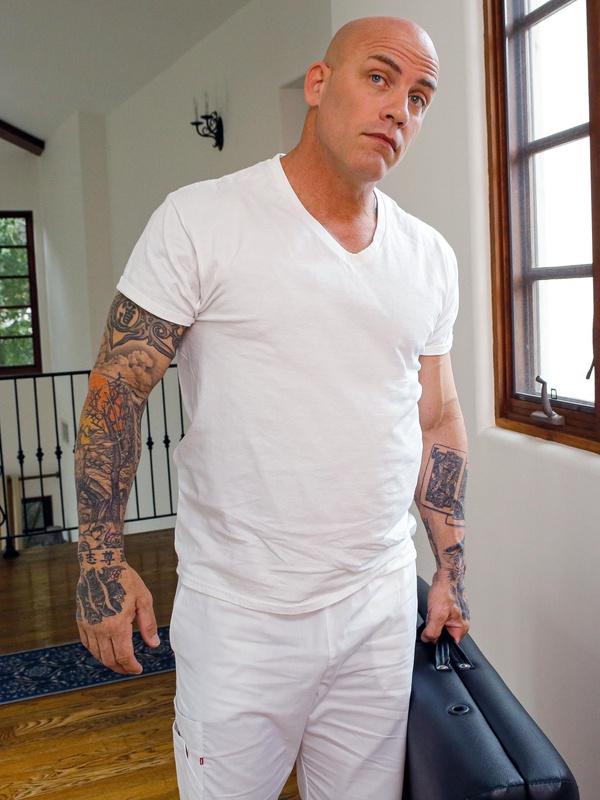 Derrick Pierce photo 8