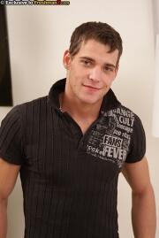 Alex Stevens photo 3