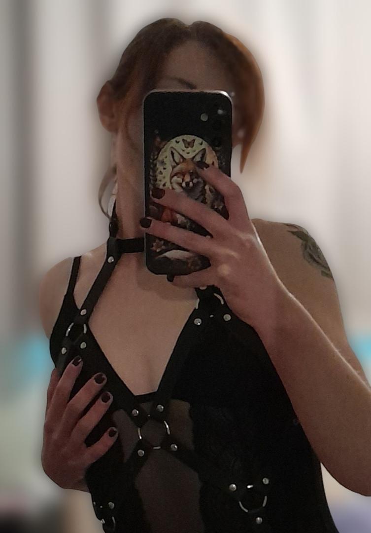 Eviepetite — fotos e vídeos +18