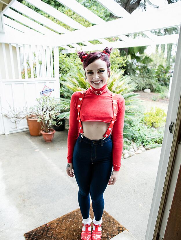 Chloe Carter