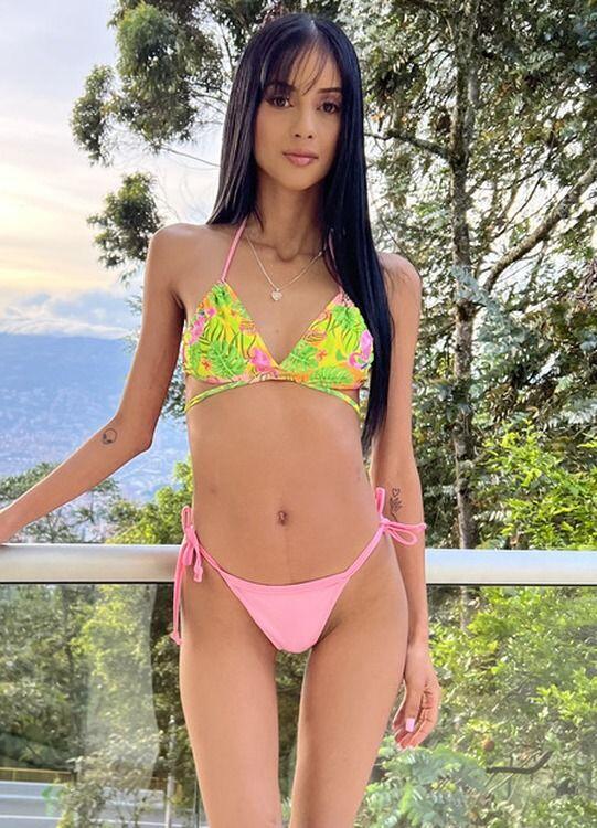 Elina Sansd photo 4