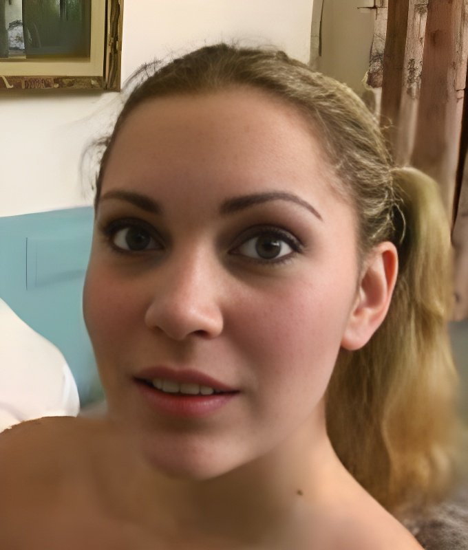 Jenny — fotos e vídeos +18