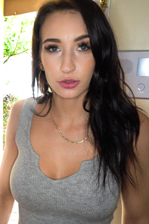 Alessia Luna photo 2