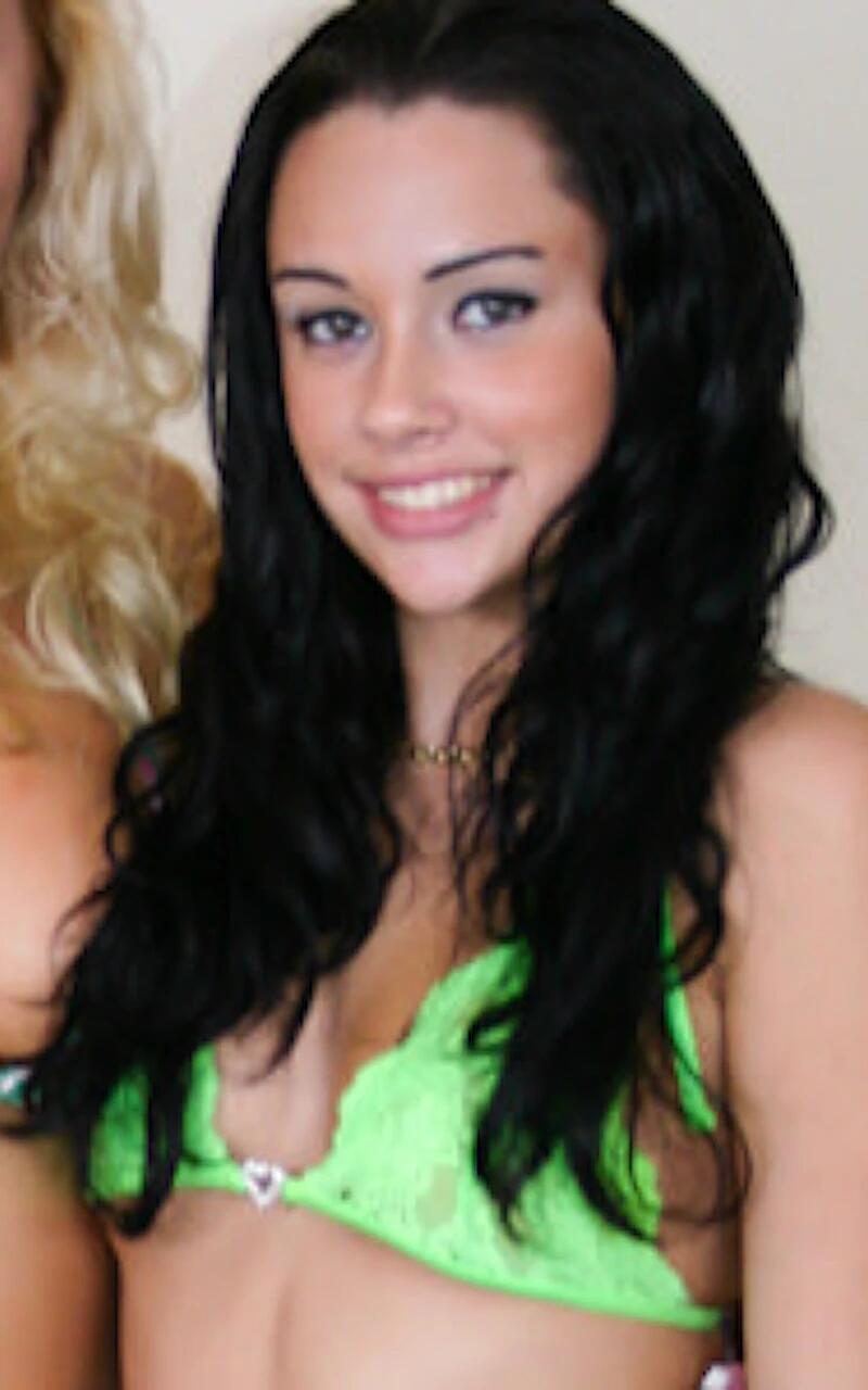 Julissa Delor photo 5