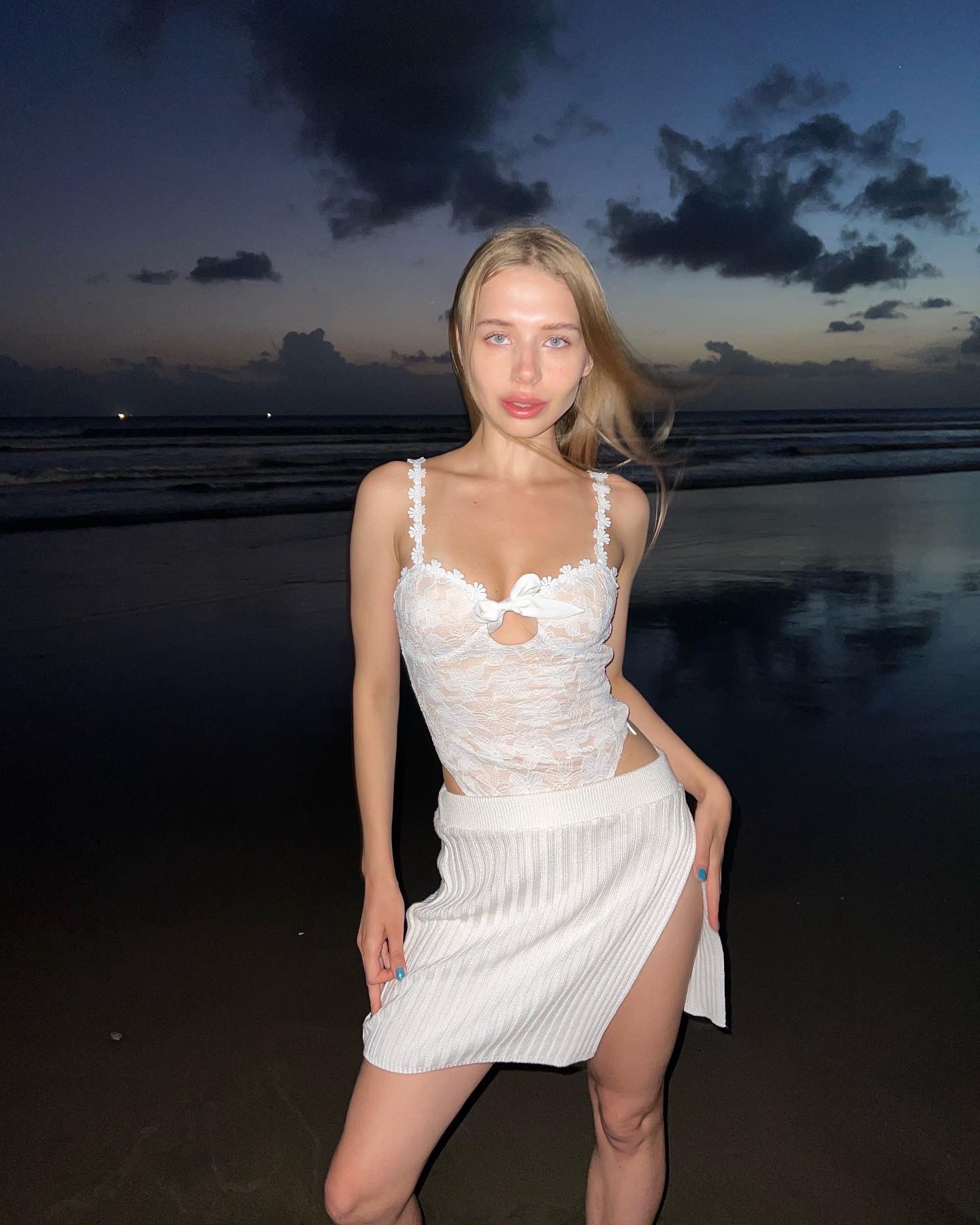 Alexa Martens photo 4