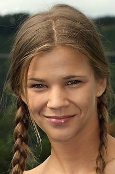 Sarah Kay photo 49