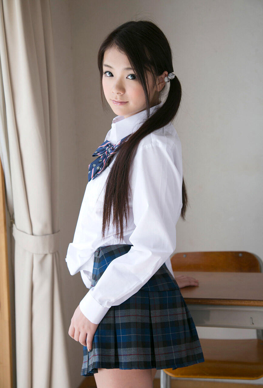 Kana Tsuruta photo 15