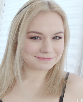 Danna Ray photo 27