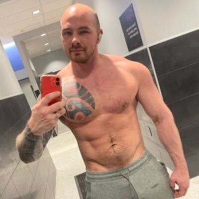 Aaron Evans — fotos e vídeos +18