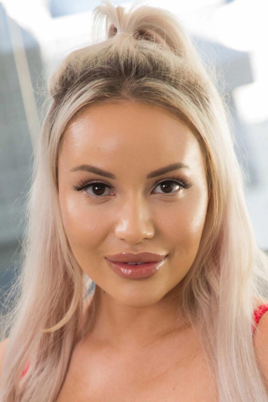 Kylie Page photo 50