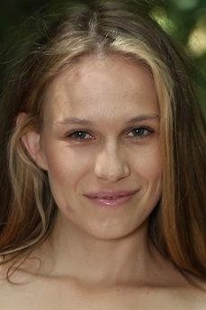 Nela Decker photo 17