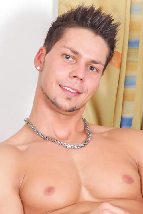 Angelo Godshack photo 28