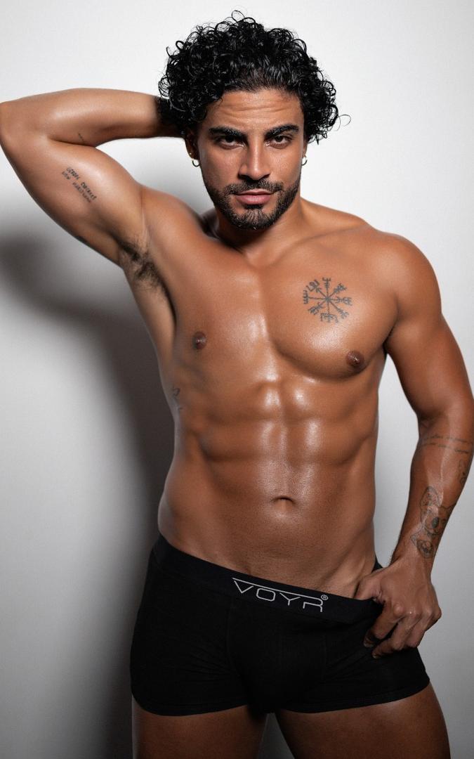 Hiuri Cruz