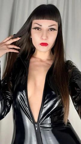 Goddess Dora — fotos e vídeos +18