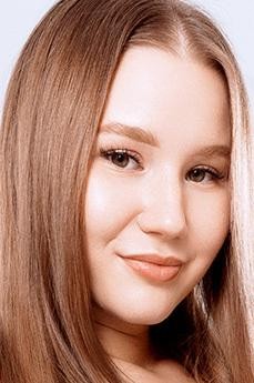 Amalia Davis photo 25