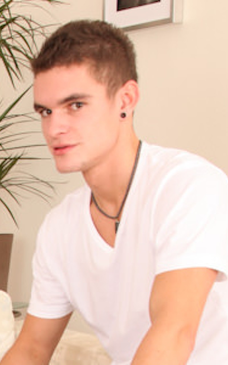Max Dyor photo 6
