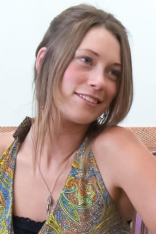 Kristen Lee photo 8